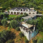 Chateau Fasel 4*