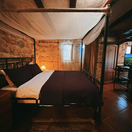 Hotel Chateau Fasel 4*