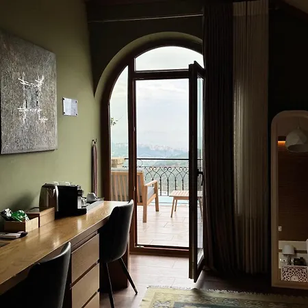 Chateau Fasel Hotel Tirana