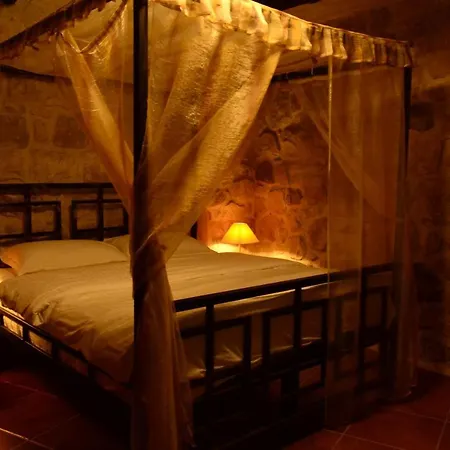 Farm stay Chateau Fasel *