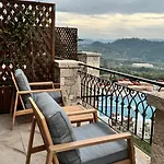 Chateau Fasel فندق 4*