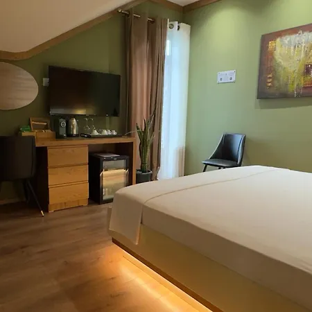 Hotel Chateau Fasel Tirana