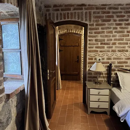 ホテル Chateau Fasel