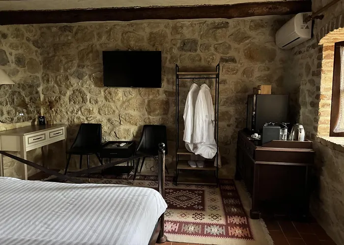 Chateau Fasel ホテル ティラナ