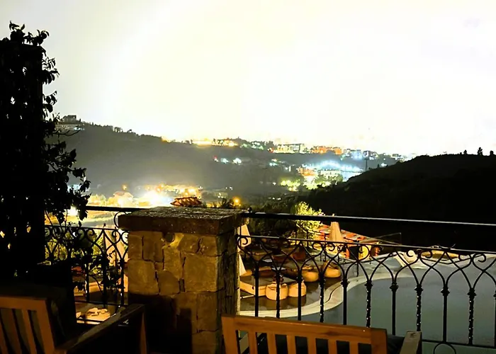 Chateau Fasel ティラナ