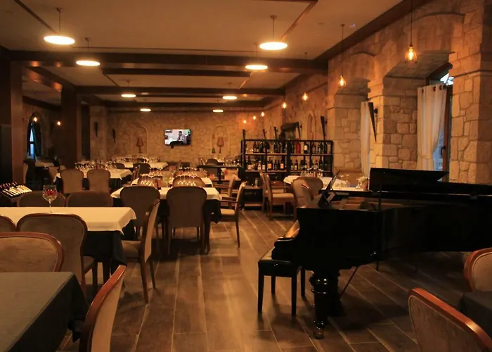 Hotel Chateau Fasel Tirana
